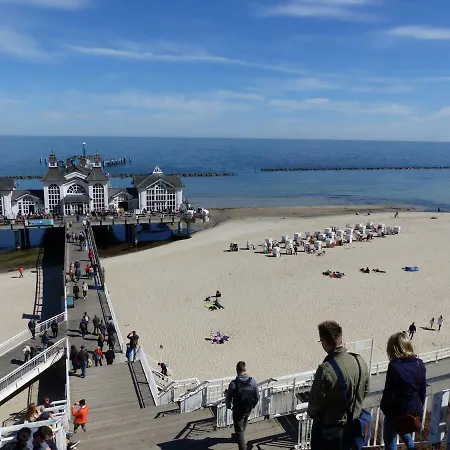 12 - Seewald Haus Huehnergott Apartment Sellin (Rugen)