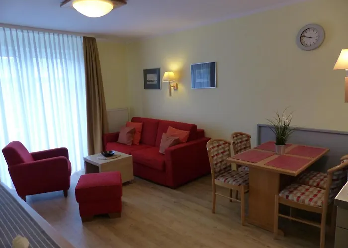 12 - Seewald Haus Huehnergott Sellin (Rugen)