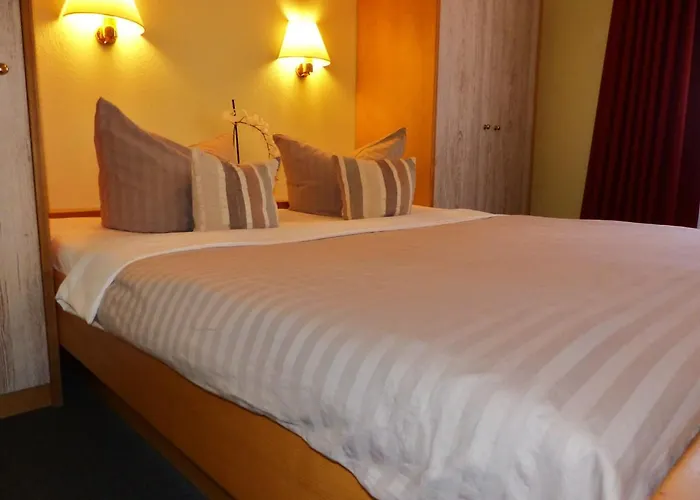 12 - Seewald Haus Huehnergott *